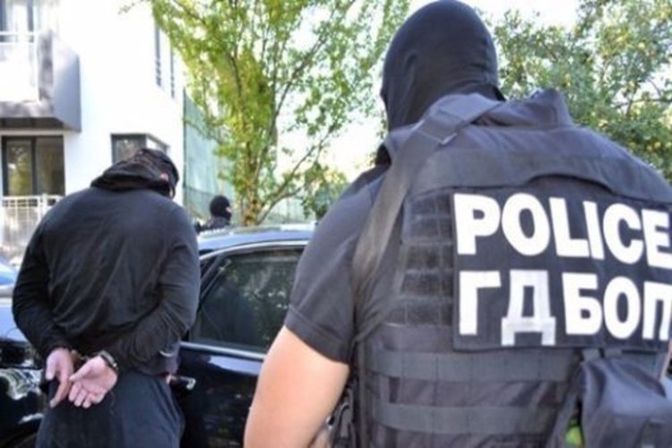 Хванаха турчин в Студентски град с половин кило хероин