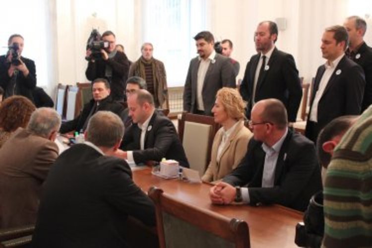 ”Нова Република” предлага пакт за борба с корупцията