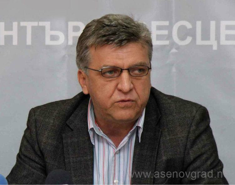 Спецзвеното "Антикорупция" обвини Манол Генов в организиране купуването на гласове
