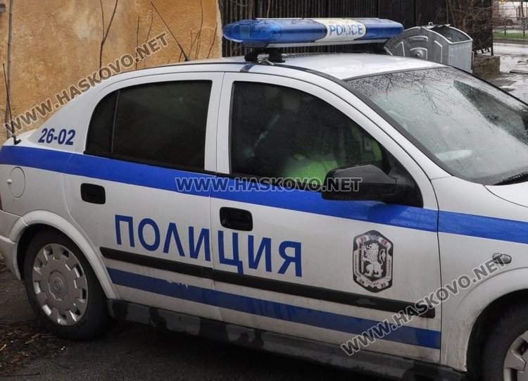 Задигнаха 2000 лева и злато от къща в Хасково, спипаха хлапе за кражба
