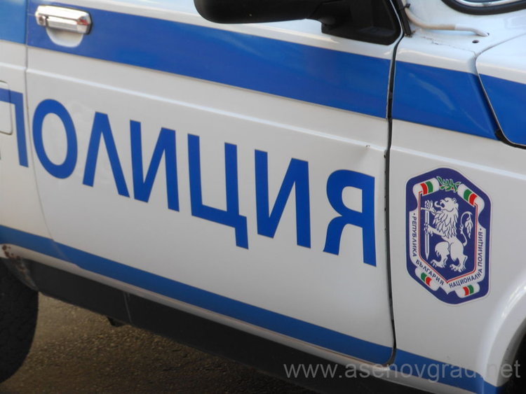 Задържаха двама, тарашили жилища в Асеновград