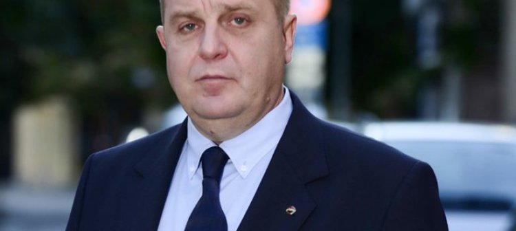 Каракачанов иска отчет за похарчените пари за интеграция на ромите