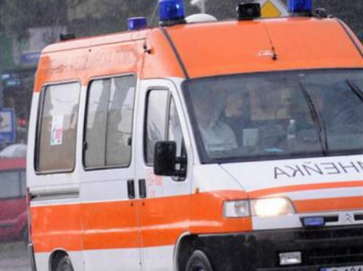Двама млади мъже се удавиха в Ахтопол