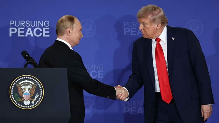 „Тръмп беше изигран от Путин“. Предупреждение – срещата в Будапеща е капан
