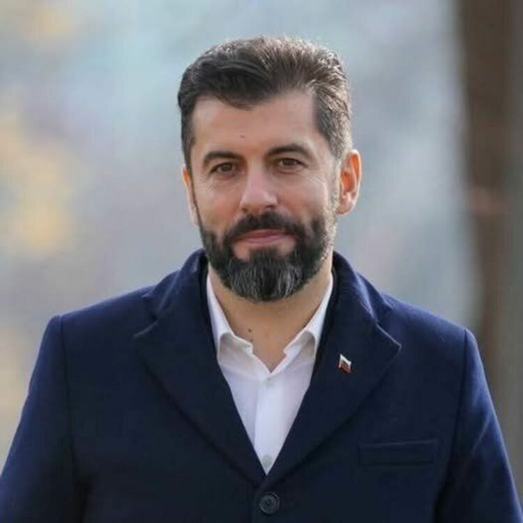 Съд изпрати бившия премиер Кирил Петков за наркотест от София във Варна 
