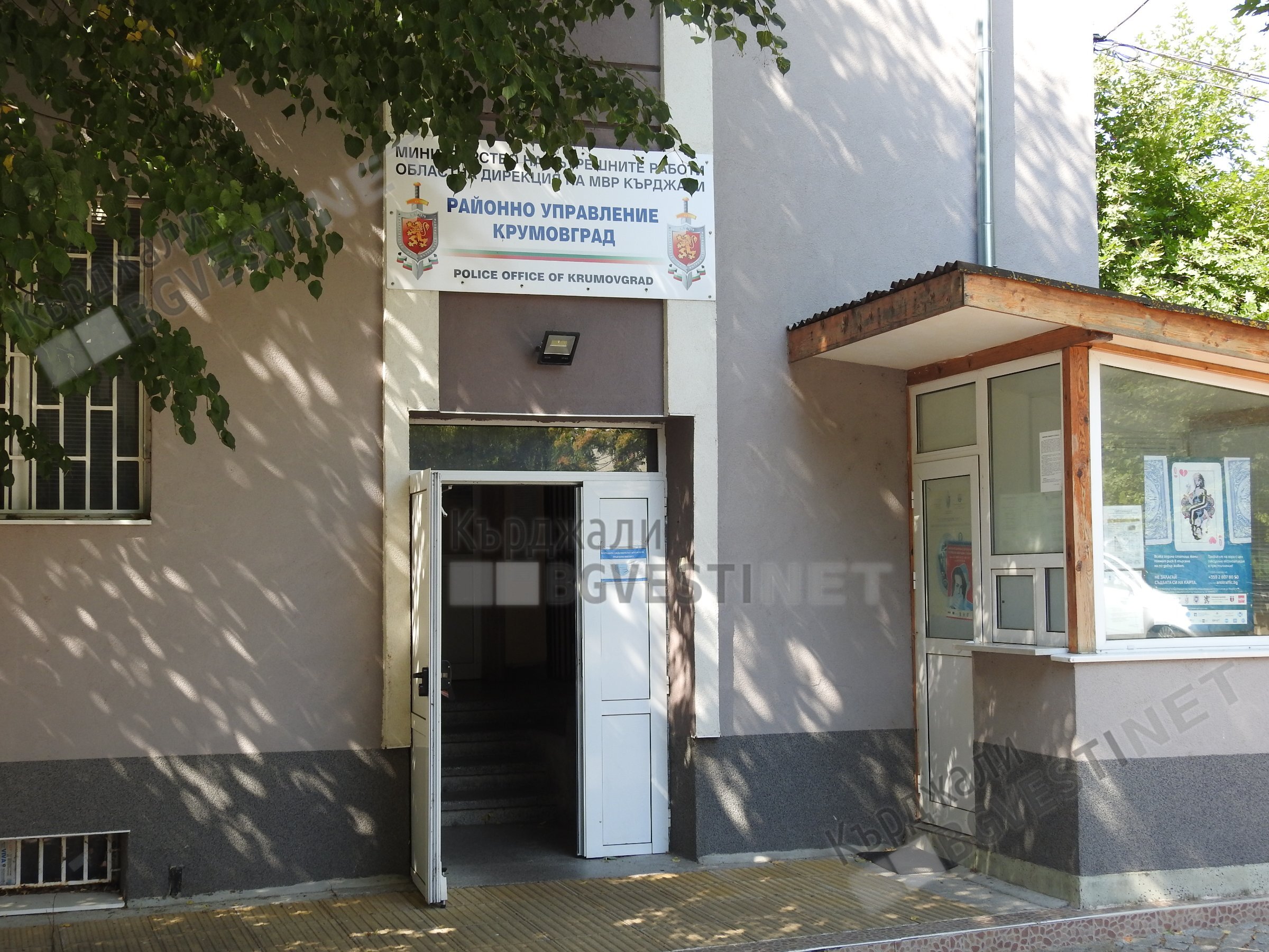 Полицейски новини:Разследват кражба на акумулатори и гориво от стротилни машини при Вранско