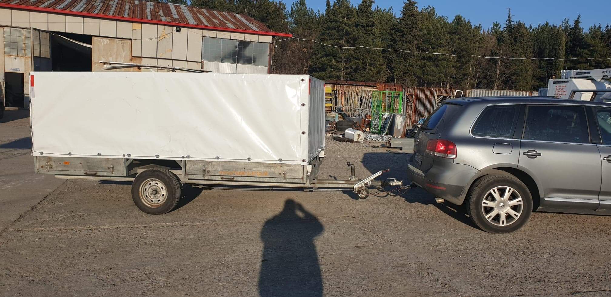 продавам изгодно ремарке за лек автомобил Motor car trailer