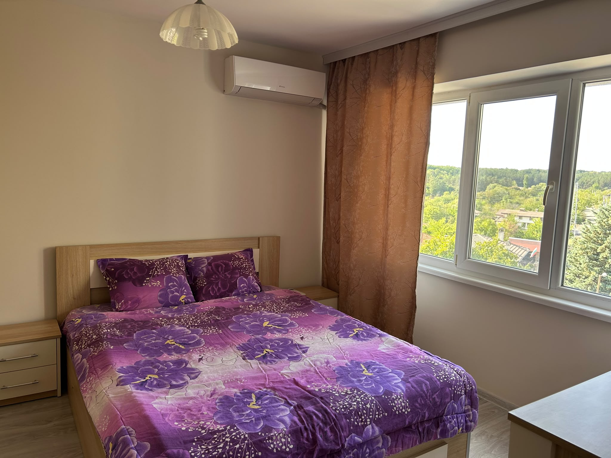 Двустаен апартамент 58 кв.м. в кв. Куба, гр. Хасково