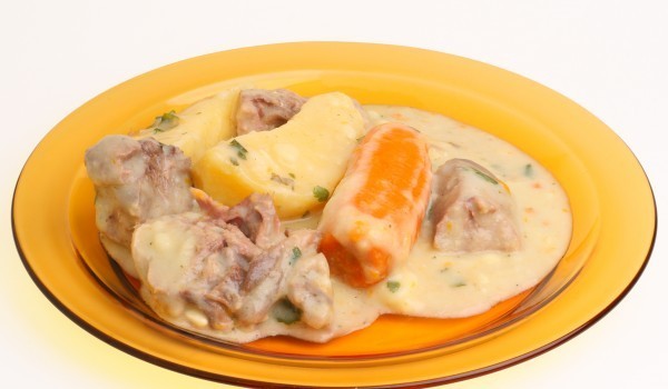 Свинско с картофи и сметана
