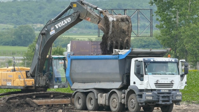 Започна дострояването на пътния възел до село Плодовитово