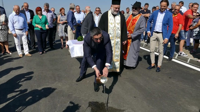 Днес бе официално открит пътен възел Плодовитово на автомагистрала Тракия