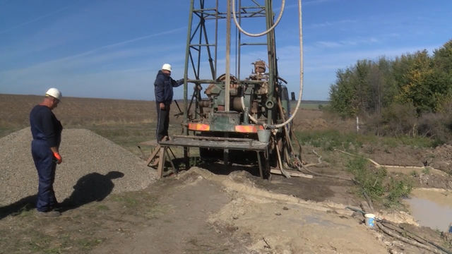 Започна изграждането на дублиращи кладенци за питейна вода на Хасково